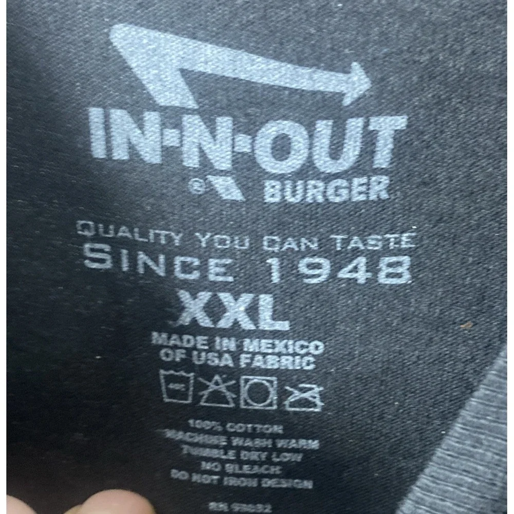In-N-Out Burger Las  Vegas T-Shirt, Classic Hot Rod, Black Tee Shirt, Size XXL‎